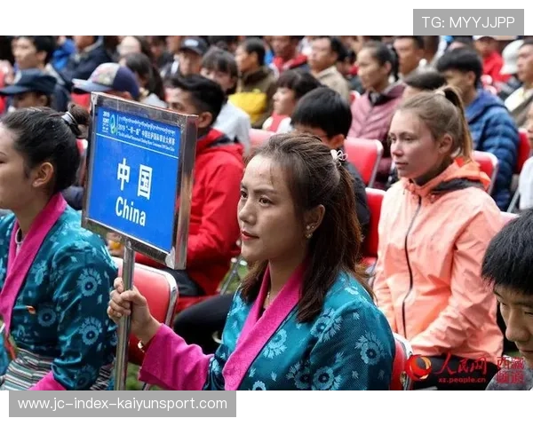 国际攀岩训练营采用模块化教学与智能评估认证体系，国际攀岩联合会的英文缩写